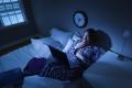 das Bild zu 'stay up late' auf Deutsch